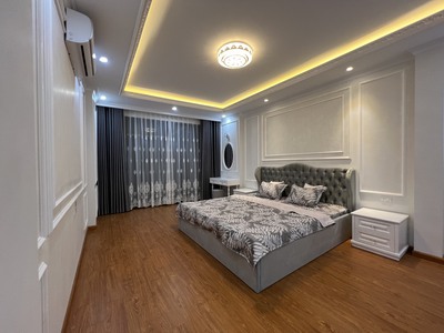 GẤP -Nhà phân lô LA KHÊ SÁT 7 tầng thang máy nk, 55M2, MT4M, ĐẸP LONG LANH FULL nội thất 5