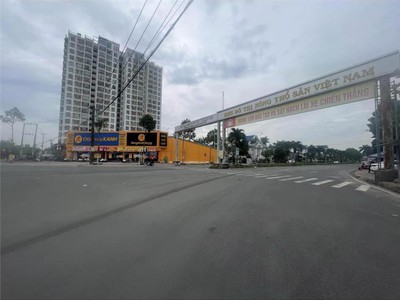 Bán nền góc đường số 9 vs 6 khu dân cư nông thổ sản , q cái răng , tpct 2