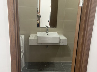 Em chính chủ cần bán căn hộ chung cư thương mại green pearl,căn 2 ngủ   2 wc 4