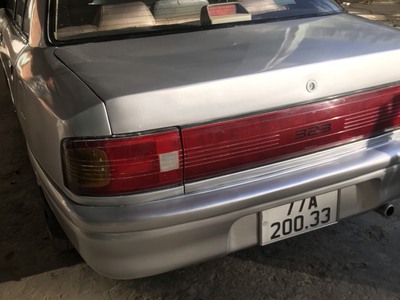 Mazda 323 3