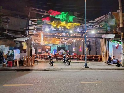 Quán nhậu cần sang nhượng đường kênh tân hóa quận tân phú- diện tích rộng 187m  11x17m- giá thuê 0