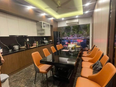 Mặt phố giáp bát 6 tầng thang máy gara ô tô vào nhà ngõ thông kd đỉnh tặng hết nội thất 2