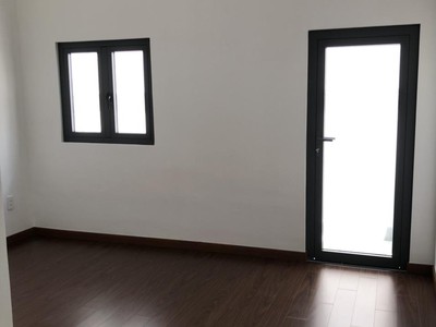 Thuê nhà 1 trệt 1 lầu ngô tất tố quận bình thạnh. giá thuê 32 triệu/ tháng 2