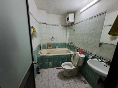 Cho thuê nhà nguyên căn, hgđ. chdv, 52m2,4t, 4n, an dương. 4