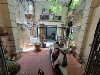 Cho thuê nhà nguyên căn, hgđ. chdv, 52m2,4t, 4n, an dương. 2