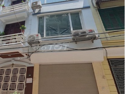 Cho thuê nhà ngõ 9 phố Trần Quốc Hoàn. DT 55m2 x 5 tầng đường rộng làm Văn phòng, nhà ở,lớp học 0