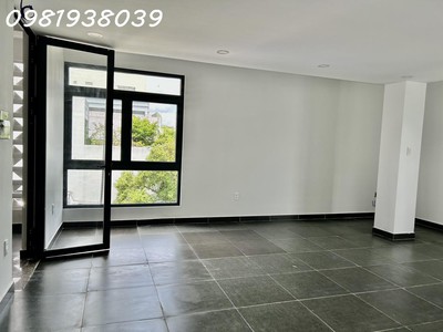 Cho thuê văn phòng mới tinh 2 mặt tiền giá chỉ 12tr tại khu k300 quận tân bình 0