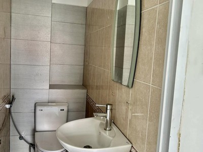 Cho thuê văn phòng mới tinh 2 mặt tiền giá chỉ 12tr tại khu k300 quận tân bình 2