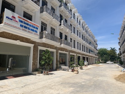 Bán shophouse - Khu tổ hợp bên hông Khách sạn Lam Kinh sổ đỏ 1