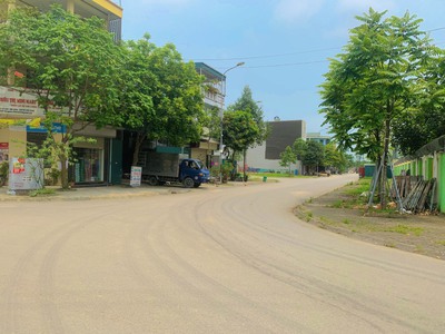 Bán lô đất MB 2000 Phường Phú Sơn   sổ đỏ chính chủ 2