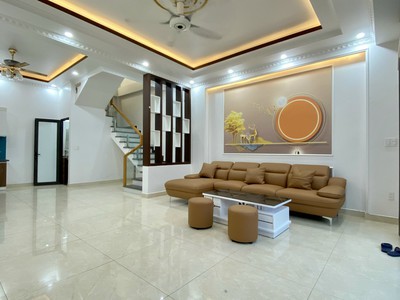 Bán nhà độc lập 3 tầng xây mới oto đỗ cửa lũng đông hải an 1