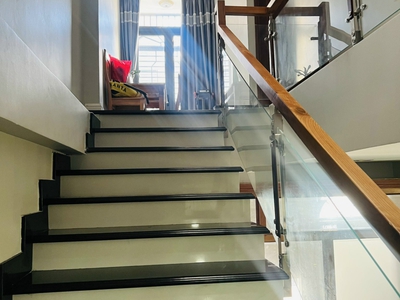 Bán nhà Mặt tiền  đường CMT8, Phường 6, Quận Tân Bình 4,2x21 hầm 4 tầng giá 33 tỷ 2