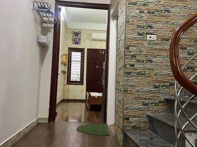 Ngọc khánh 45m 4t 4pn giá chỉ 6 tỷ 5 2