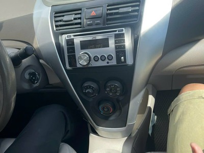 Cần bán xe vios bản E SX 2011 4