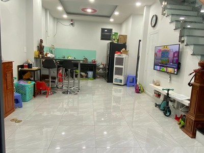 Cắt giảm 500triệu,cần bán gấp căn nhà Phước Long B,quận 9,thành phố Thủ Đức,Hồ Chí Minh 0