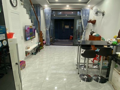 Cắt giảm 500triệu,cần bán gấp căn nhà Phước Long B,quận 9,thành phố Thủ Đức,Hồ Chí Minh 1