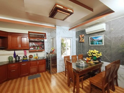 Bán nhà mp   ba đình -vỉa hè đá bóng   kinh doanh  gần hồ tây 72 m  5t 26 tỷ 0