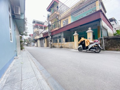 Bán đất thị trấn đông anh tổ 22 oto tránh nhau chỉ nhỉnh 2 tỉ 3