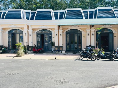 Em cần ra gấp căn nhà chấp nhận chịu lỗ ạ nhà ở sau khu công nghiệp rạch bắp luôn ạ 4