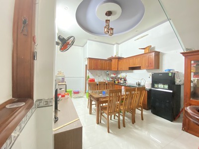 Do dời về sài gòn nên cần cho thuê lại căn nhà phường an phú tp thuận an bình dương     liên hệ : 1