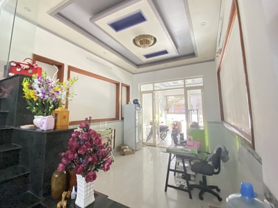 Do dời về sài gòn nên cần cho thuê lại căn nhà phường an phú tp thuận an bình dương     liên hệ : 2