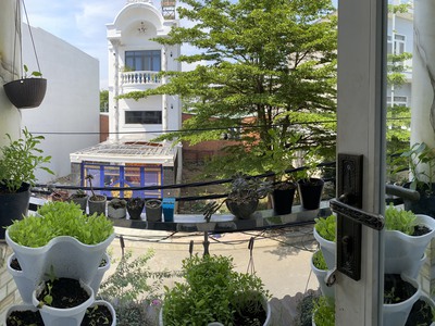 Do dời về sài gòn nên cần cho thuê lại căn nhà phường an phú tp thuận an bình dương     liên hệ : 3