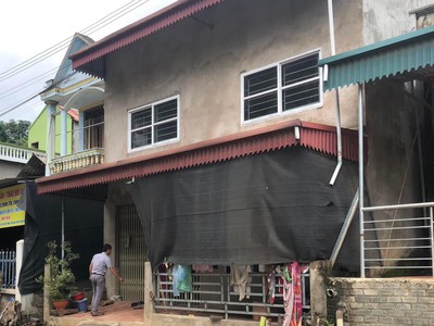 Chính chủ cần bán nhà 2 tầng trung tâm xã trung thượng, quan sơn 2