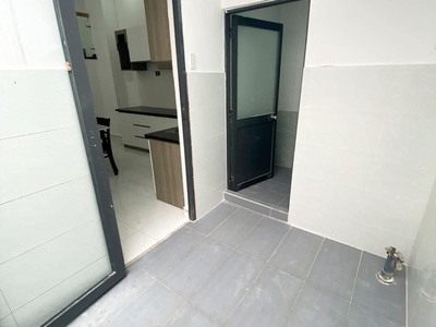 Bán dãy nhà phố liền kề gần chơ chiều đức hoà 550tr shr 2 phòng ngủ 5