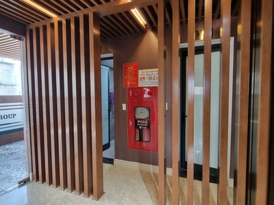 Cho thuê tòa nhà 220m2 8 tầng thông sàn ở Nguyễn Hoàng-Nam Từ Liêm 11