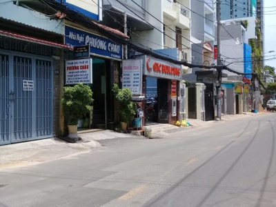 Mặt bằng kinh doanh mặt tiền Nguyễn Cửu Vân, qBT, 44m2, 11 triệu/tháng 2