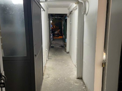 Bán nhà tập thể ở lạc trung giá 699 triệu 7