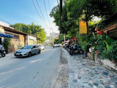 Bán gấp 210m2 đất mt đường 8,  phường linh trung, tp thủ đức, thích hợp xây chdv. 4
