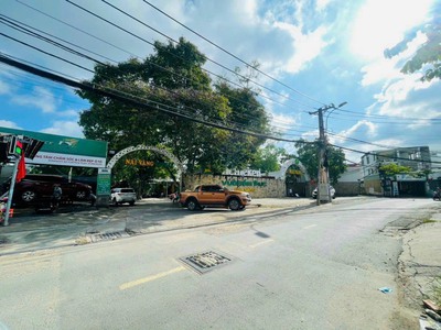 Bán gấp 210m2 đất mt đường 8,  phường linh trung, tp thủ đức, thích hợp xây chdv. 3