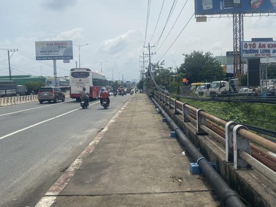 Chính chủ cần bán lô đất mặt tiền ql 13 thuận an bình dương 2279m2 - 50 triệu 1m2 1