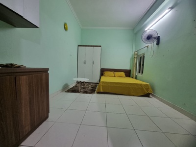 Cho thuê nhà gần Goldmark city 5 tầng, 6 phòng ở và bán hàng online 1