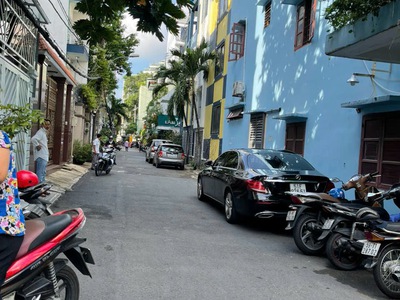 Bán nhà Góc 2 mặt tiền Đường Đào Duy Anh, Phường 09, Quận Phú Nhuận 3