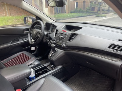 Gia đình tôi cần bán chiếc xe ô tô HonDa CRV 2.4AT SX 2014mua sử dụng và lăn bánh 2015 8