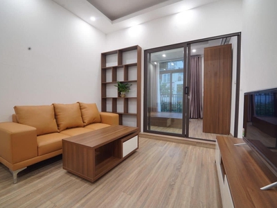 Ô tô tránh phân lô vỉa hè nguyên hồng, đống đa 84m 8t thang máy kd đỉnh, hơn 28 tỷ 4