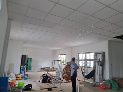 Cho thuê văn phòng mới 80m2, Trương Quốc Dung, PN, gần NVT, 32.2 triệu/ tháng. 0