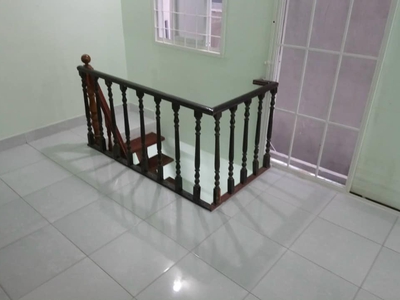 Mình cần cho thuê nnc  quận 3. cách mặt tiền 10m  ngay chợ bàn cờ 1
