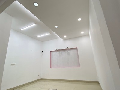 Cho thuê nhà 5 tầng ở Cầu Giấy Nguyễn Ngọc Vũ 5