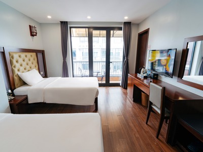 Cần bán khách sạn 40P trung tâm Hòn Gai, Hạ Long 270m2x6t gần biển 3