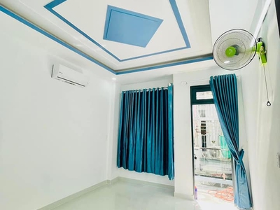 Bán nhà bình chánh 128m2 gần nhà thờ ninh phát 640tr 2 phòng ngủ. 4