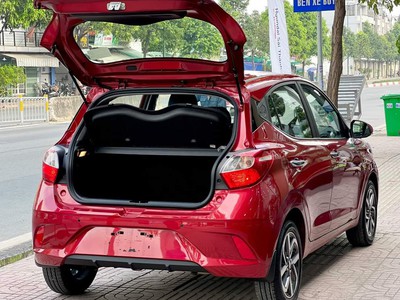Hyundai Grand i10 Hatchback 1.2 AT 2023 4