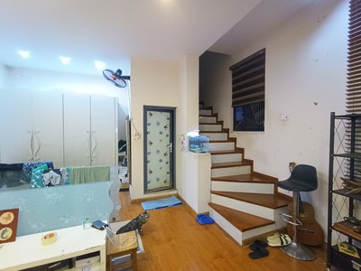 Cho thuê nhà nguyên căn định công - kd - ô tô - 5 ngủ - full nội thất, 45m, 18tr/tháng 0