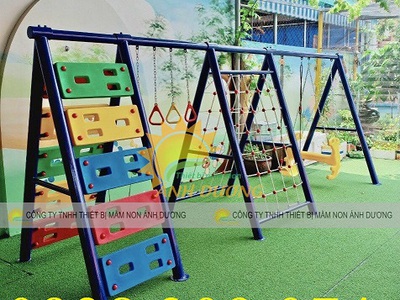 Thang leo liên hoàn kết hợp cầu trượt, thang leo thể chất 1