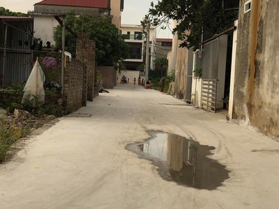 Bán 56.8m đất tổ dân phố số 9 thị trấn quang minh giá 2x  x tiểu học 4