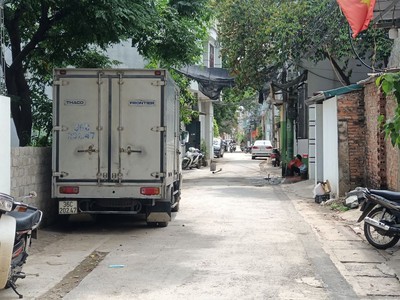 Bán nhà 3 tầng trung tâm phường Đông Hương 0