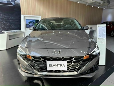 Hyundai Elantra 1.6 AT Đặc Biệt 2023 0