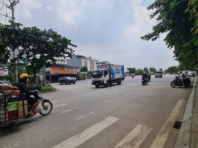 Giảm chào 1 tỷ cần bán gấp liền kề khu c geleximco đường 24m - 100m 4t 1